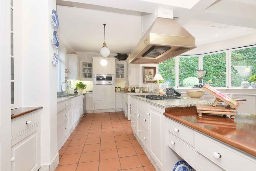 4 Bedroom Property for Sale in Kwaaiwater Western Cape